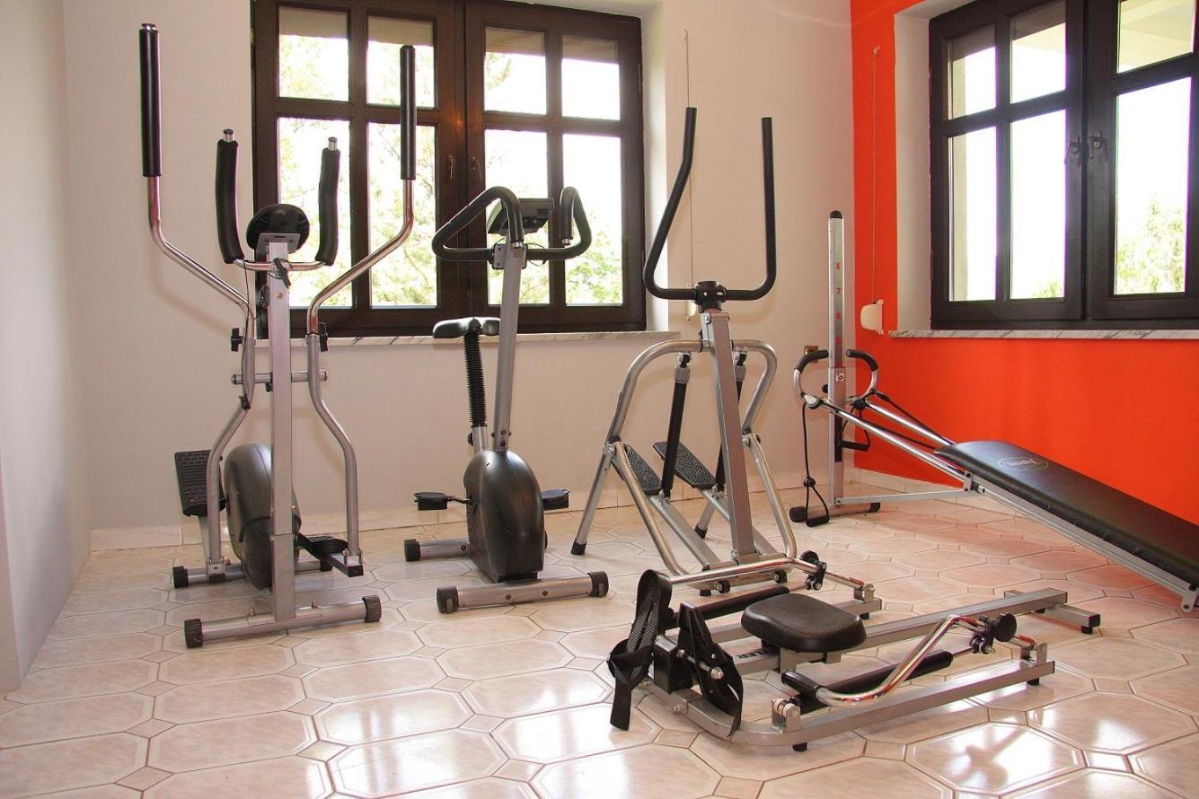 Dog Friendly Dom, Apartamenty Wichrowe Wzgorza Z Basenem Brenna Устронь Екстер'єр фото
